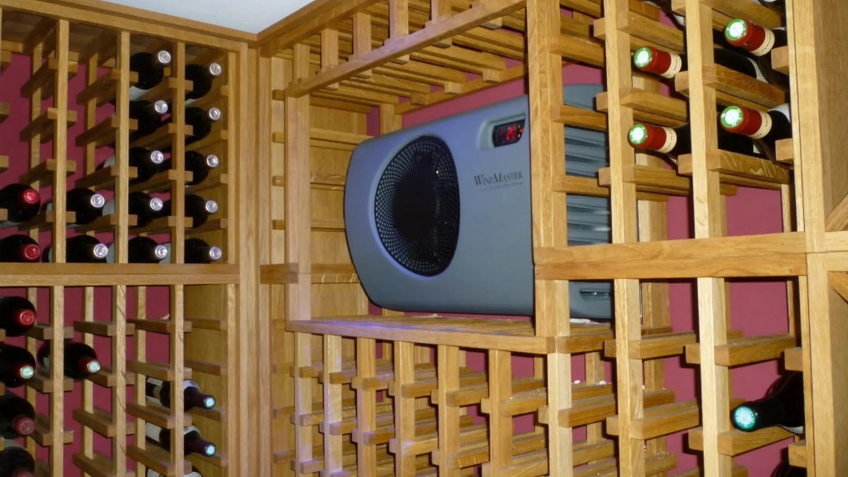 Elextric_'s tweet photo. 🍷 Need service or repair for your WineMaster C25? We're here to help! Keep your wine cooler in top shape. Learn more: https://t.co/9THQbzw1Ij #WineMaster #ServiceAndRepair https://t.co/EVtiEh7JZw