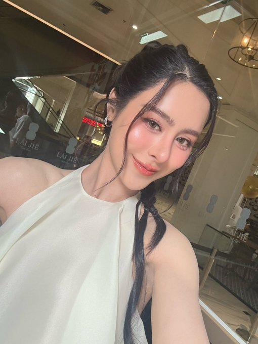 Aya702N's tweet photo. ไม่ต้องลุ้น เพราะแอดมินน้องนางเอกเขาแมนๆ เฉลยเอง สวยหวานมากกกก 😘💖

LEMON ME X PP PUN

#TofuFestwithPunpreedee https://t.co/eX1xGLgEVo