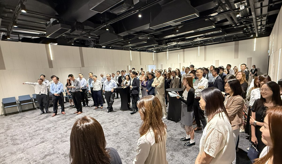 hsitp_org's tweet photo. #Talents Are Always #Volunteers! At #HSITP's first Employee Townhall, we celebrated the dedication turning national vision into reality. Our culture: #WaitforNothing, #NeverSlowDown, #SeizeEveryMoment. Together, we're building a future where #innovation thrives. https://t.co/NJVdi8yPTc