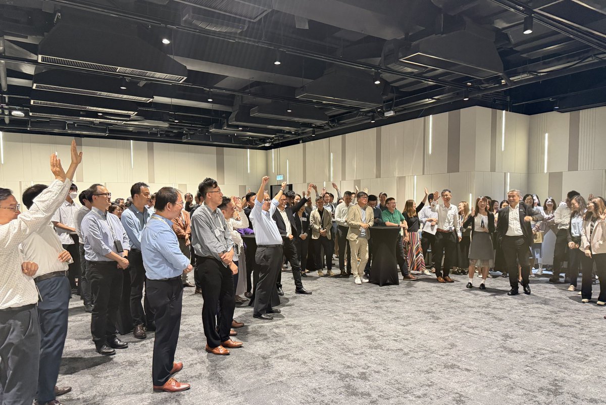 hsitp_org's tweet photo. #Talents Are Always #Volunteers! At #HSITP's first Employee Townhall, we celebrated the dedication turning national vision into reality. Our culture: #WaitforNothing, #NeverSlowDown, #SeizeEveryMoment. Together, we're building a future where #innovation thrives. https://t.co/NJVdi8yPTc
