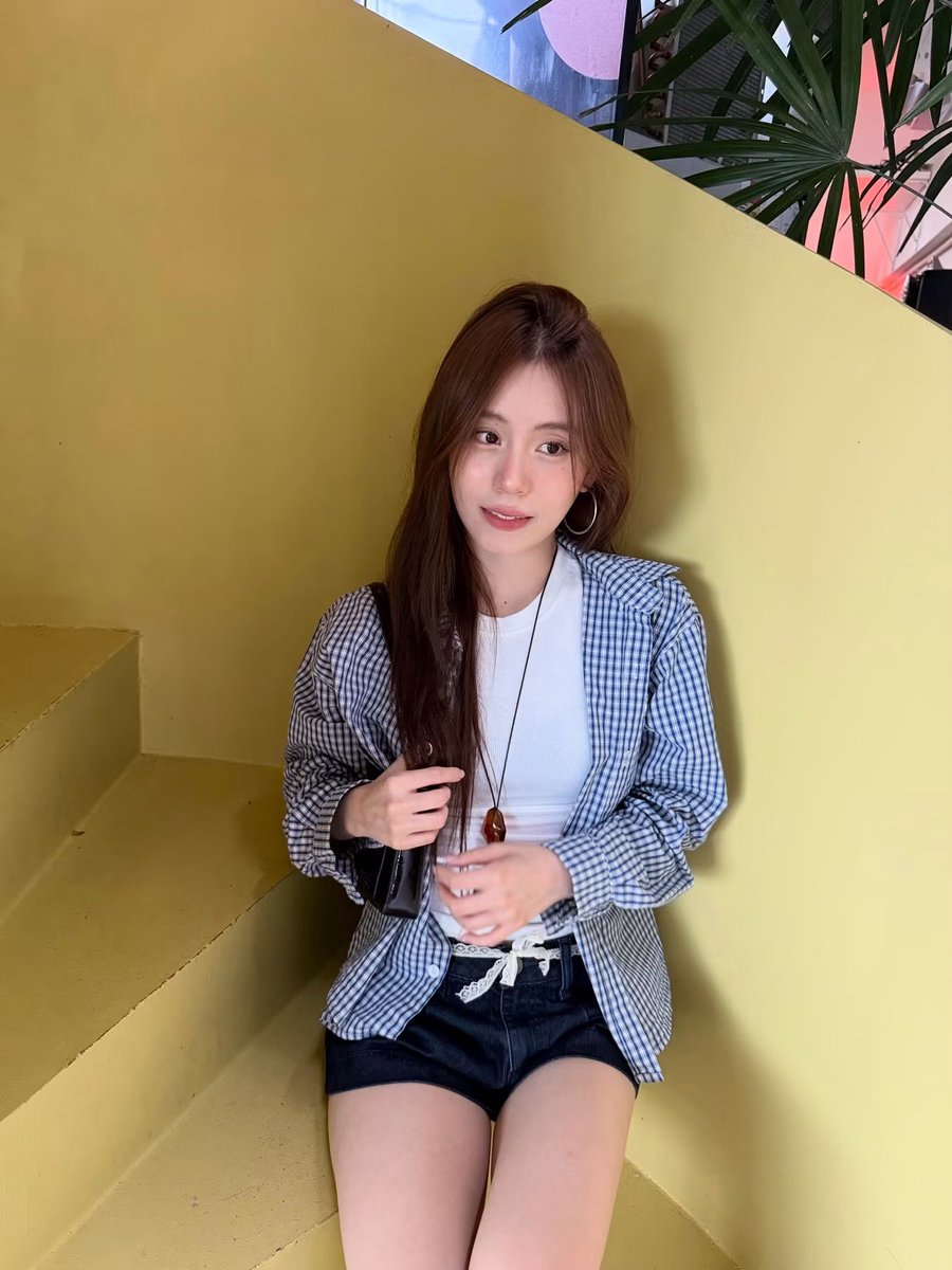 FondNattichaFC's tweet photo. [ fondnatticha's post on IG ]

kub ;-;

— follow FOND : https://t.co/ghPZ0rc7Pd

#FONDnatticha
#ฟ้อนด์ณัฐทิชา — 1 https://t.co/VXXl0kmeIN