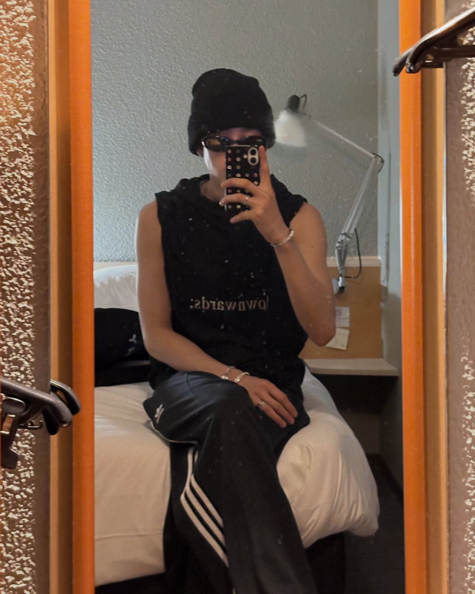 윤서 tweet media