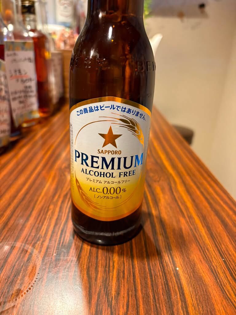 natsumi_tps919's tweet photo. 7月10日　18:00ー23:00営業
遂にみけにも、ノンアルビール登場🍺
飲めないけど、飲んだ気分になりたいあなたへ
明日健康診断でも怖くない！😆

本日もみなさまのご連絡、ご来店を心より
お待ちしております♪
⚠️ 混んでると思う前に勇気あるご連絡を！！⚠️
意外と入れる日多いです。それがお料理みけ！ https://t.co/sSRuy5b82Y