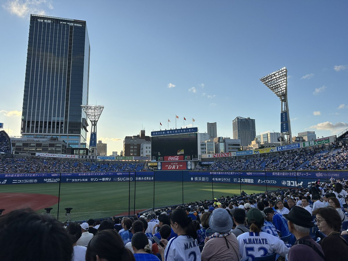 trr1mo's tweet photo. 絶対勝つぞ https://t.co/vcmAm3zD3w