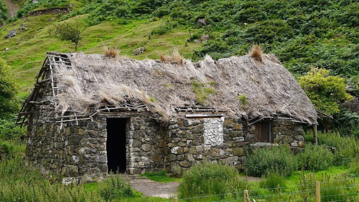 royal38739's tweet photo. A meaningful trip begins with meaningful places. Discover Ireland’s most treasured historical sites with expert guides.

https://t.co/rmy6qWVnOH
#IrelandTours #HistoryLovers https://t.co/5fev2fjjGF