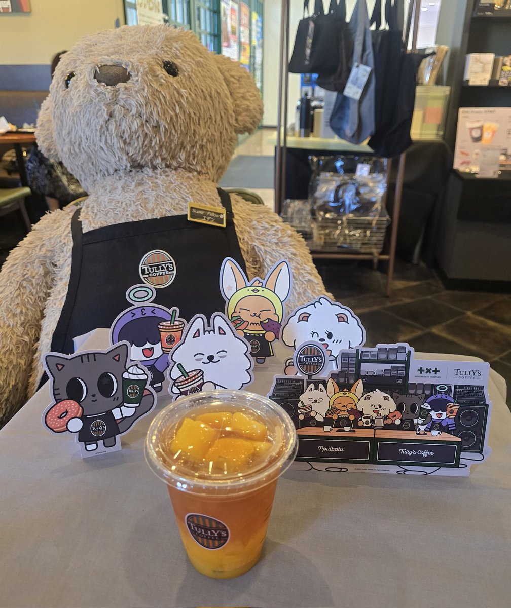 NAHO44150141's tweet photo. #タリーズコラボ
近くのタリーズも行ってきたー
マンゴー飲めたよ🥰
かわいい🍎もきたー😆 https://t.co/oDs7Z1RpV1