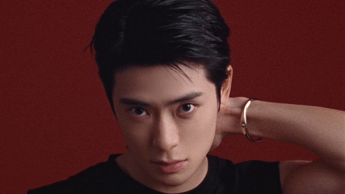 JJHLOOKS's tweet photo. girl this love is 99 degrees

99 DEGREES OUT NOW
#JAEHYUN_99Degrees
#이미완벽한_재현이의_99도 https://t.co/QEWWm7fcDA