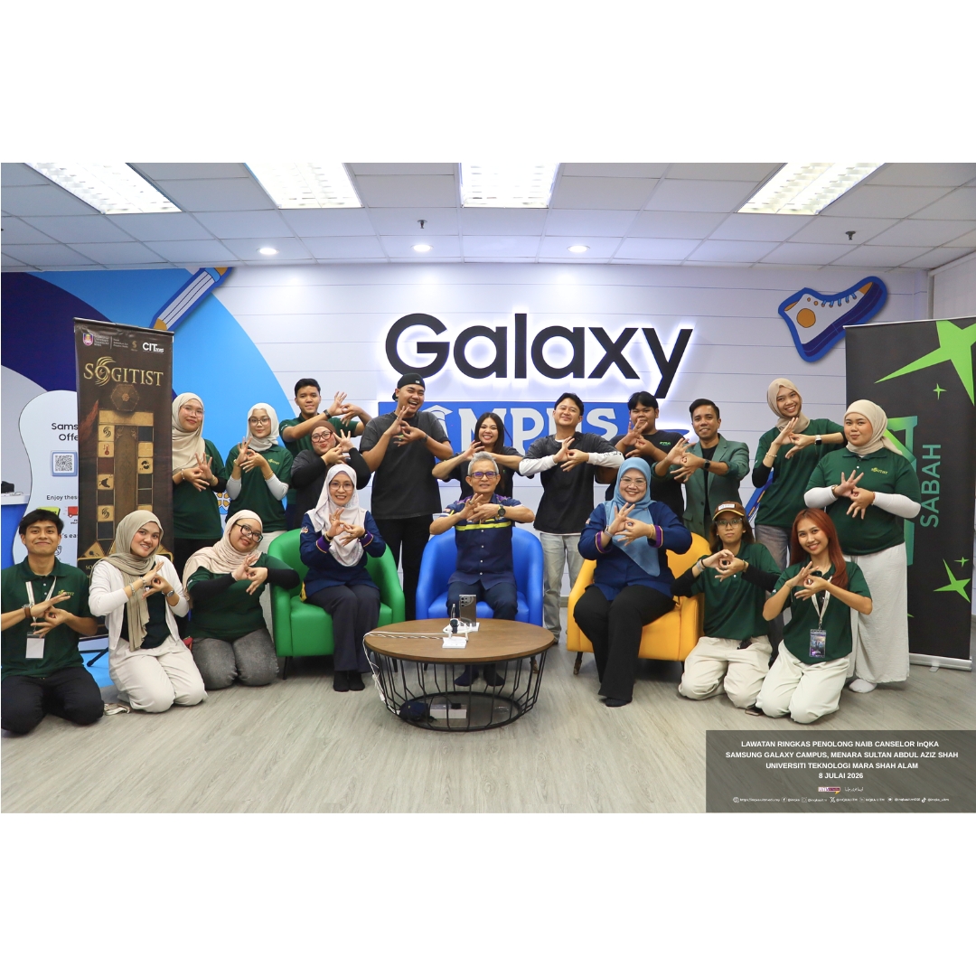 InQKAUiTM's tweet photo. Pada 8 Julai, Penolong Naib Canselor InQKA, Profesor Dr. Haslinda Yusoff, diiringi Prof. Dr. Abd Rasid bin Abd Rahman, Dekan Fakulti Komunikasi dan Pengajian Media membuat lawatan ringkas ke Samsung Galaxy Campus di Universiti Teknologi MARA (UiTM). #InQKAUiTM https://t.co/5xBxvBSIik
