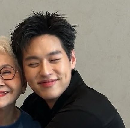 kaanomcake's tweet photo. ช่วยล่วยๆๆๆ เมมทอระสับเต้ม เพราะเซฟรุปคน “อ้วล” 🐷🐷🐷🍭♥️🥟🐷🥟🍭🐷🥟♥️🍭🐷🍭🥟🐷🐽♥️🐽🫪🐽😭😭🐽🐽🐷🐷💭♥️♥️🐽 https://t.co/rxd0638SON
