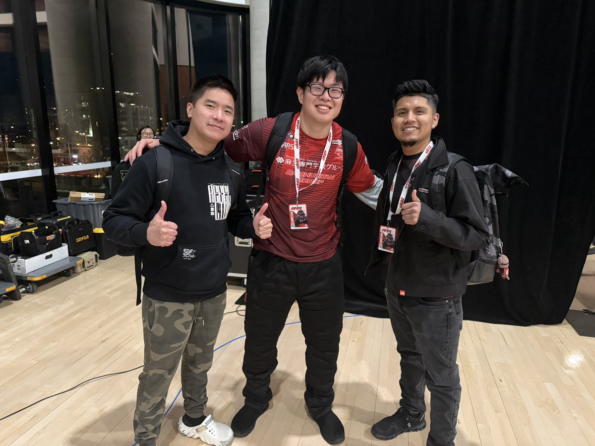 Dual_Kevin's tweet photo. Here at BAM! Starting today with the 3v3 team tourney. With some strong teammates by my side 🔥

Make sure to root for us today and for the singles tourney starting tomorrow! https://t.co/Ynj4EjJfTW