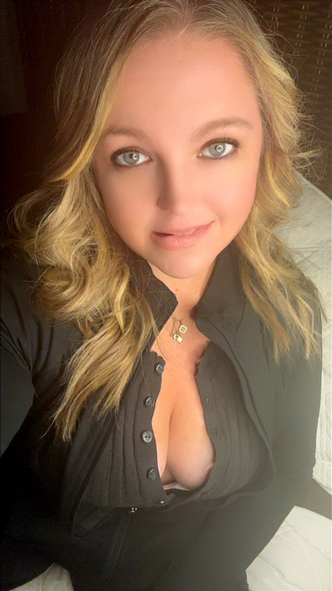 KristaDarling87's tweet photo. "Your value doesn't decrease based on someone's inability to see it."
#fypシ゚ #virałpost #loveindisguise #happy #florida #flawed #friday https://t.co/rWU5wHu4A8