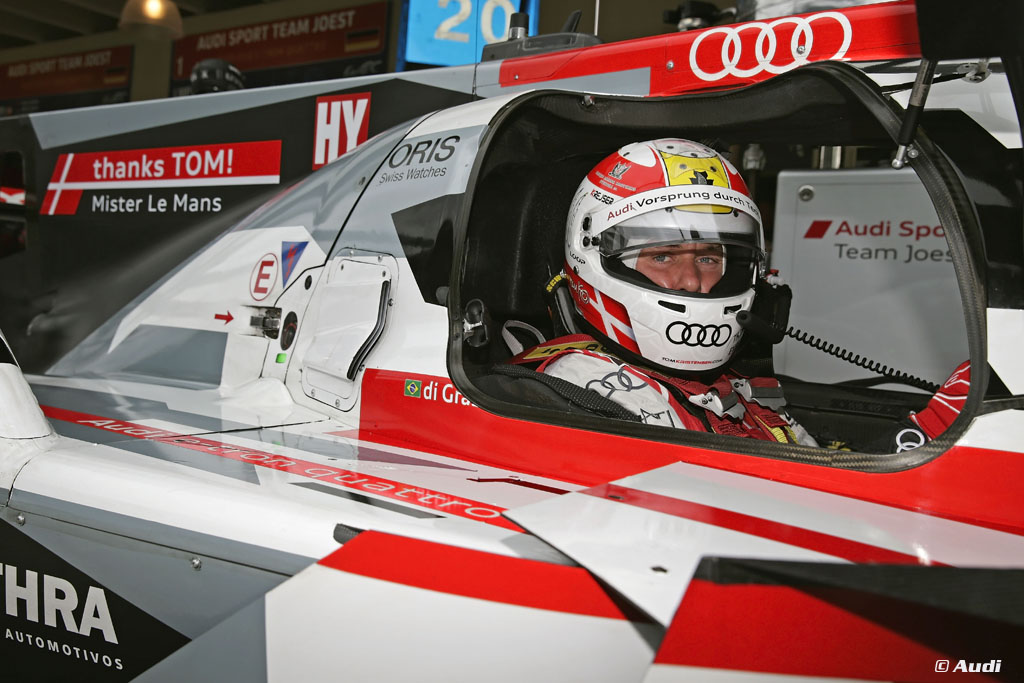 EnduranceInfo1's tweet photo. 🇧🇷 La manche @FIAWEC 2014 à Sao Paulo marquait la fin de carrière de Tom Kristensen. 

#WEC https://t.co/41FknKFhUC