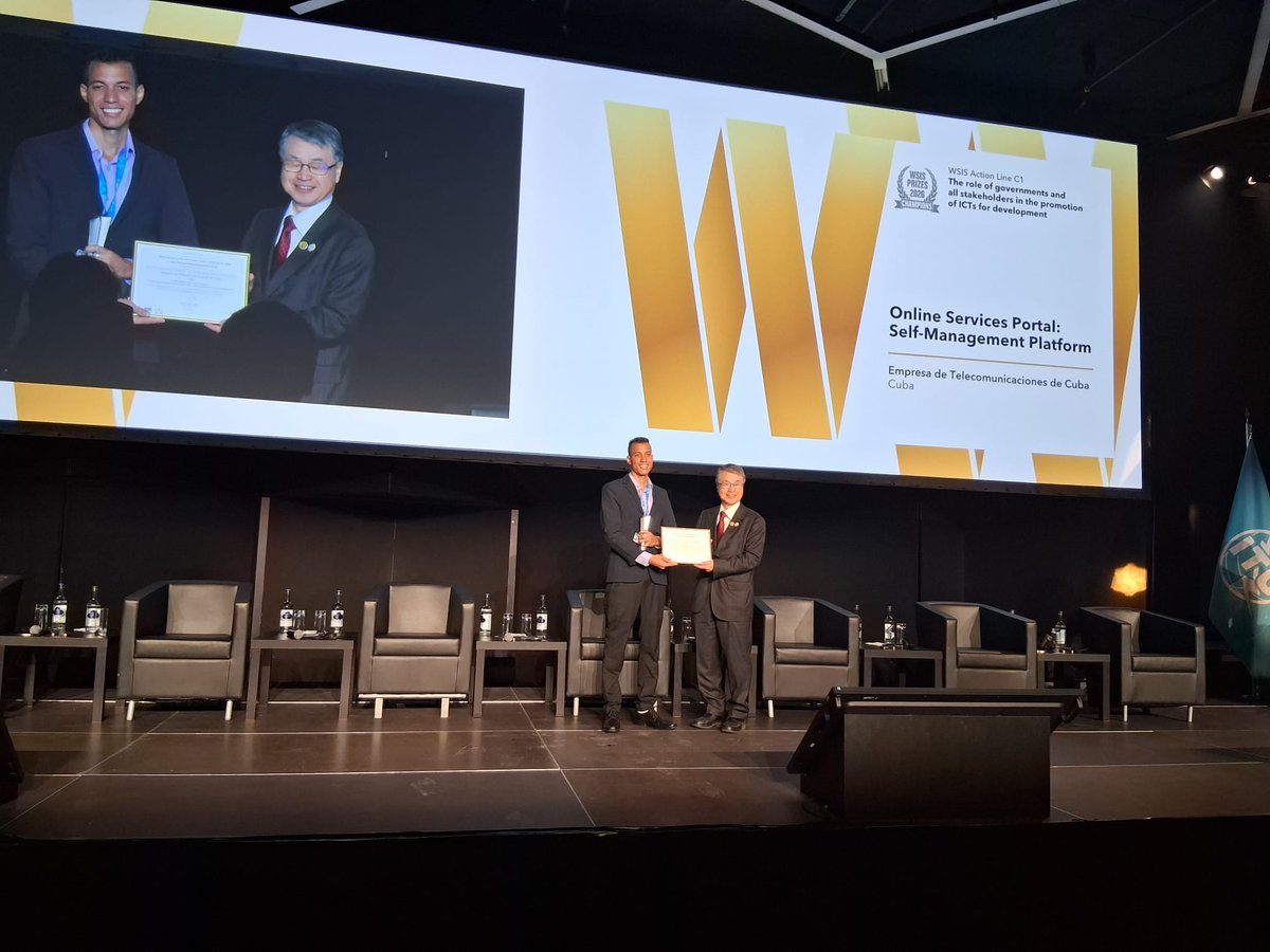 LidiaHid's tweet photo. En el marcó del CMSI Forum 2026, en Suiza Ginebra,  fueron premiados los proyectos campeones  por la UIT y #Cuba  recibió el reconocimiento al Portal de Servicios en Línea de Etecsa en la categoría El rol del gobierno y otros actores en la promoción del desarrollo de ICT.
#UIT https://t.co/r0kSGEXiUy