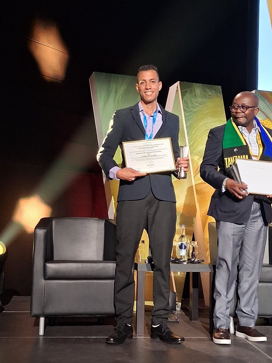 LidiaHid's tweet photo. En el marcó del CMSI Forum 2026, en Suiza Ginebra,  fueron premiados los proyectos campeones  por la UIT y #Cuba  recibió el reconocimiento al Portal de Servicios en Línea de Etecsa en la categoría El rol del gobierno y otros actores en la promoción del desarrollo de ICT.
#UIT https://t.co/r0kSGEXiUy