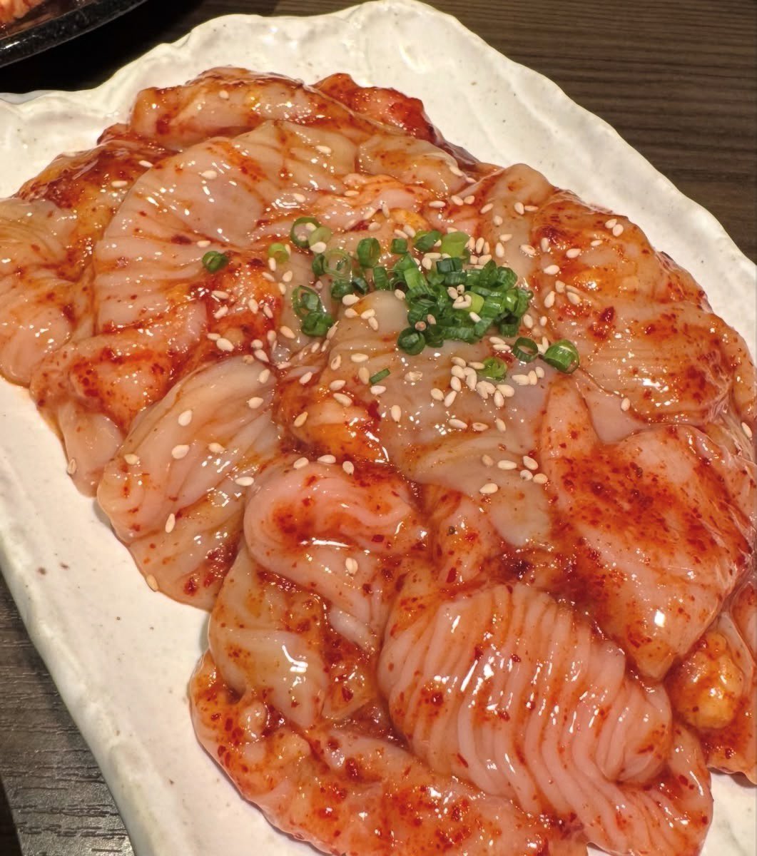 ushiyado's tweet photo. ★ご予約はTELにてご確認下さい‼︎

『テッチャン(辛口)』

#牛宿 #板宿 #神戸 #焼肉 #神戸グルメ https://t.co/8bbUXRuMQs