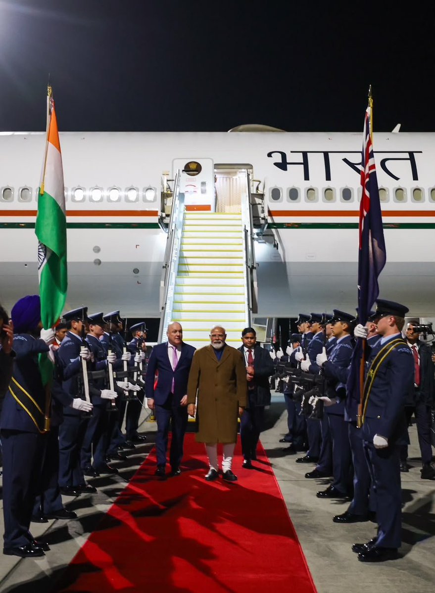 narendramodi's tweet photo. Reached Auckland a short while ago. Thankful to Prime Minister Luxon for the welcome at the airport. 

This visit is historic, being the first Prime Ministerial visit to New Zealand in four decades. I look forward to holding talks with Prime Minister Luxon and discussing the complete range of the India-NZ friendship. I will also be addressing a community programme tomorrow in Auckland. 

@chrisluxonmp