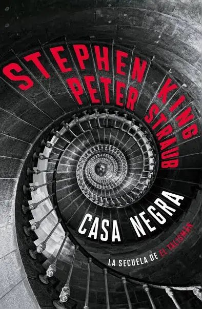 JaviPerezCampos's tweet photo. “Otros Mundos”, de @StephenKing, se publicará el 15 de octubre con 960 pgs. Os animo a leer en verano las dos entregas anteriores (que reeditan el 16 julio). Es una novela de madurez (El Talismán) y otra más oscura de etapa adulta (Casa Negra). Amor, horror y aventura. Puro King. https://t.co/UpwsZbQvi3