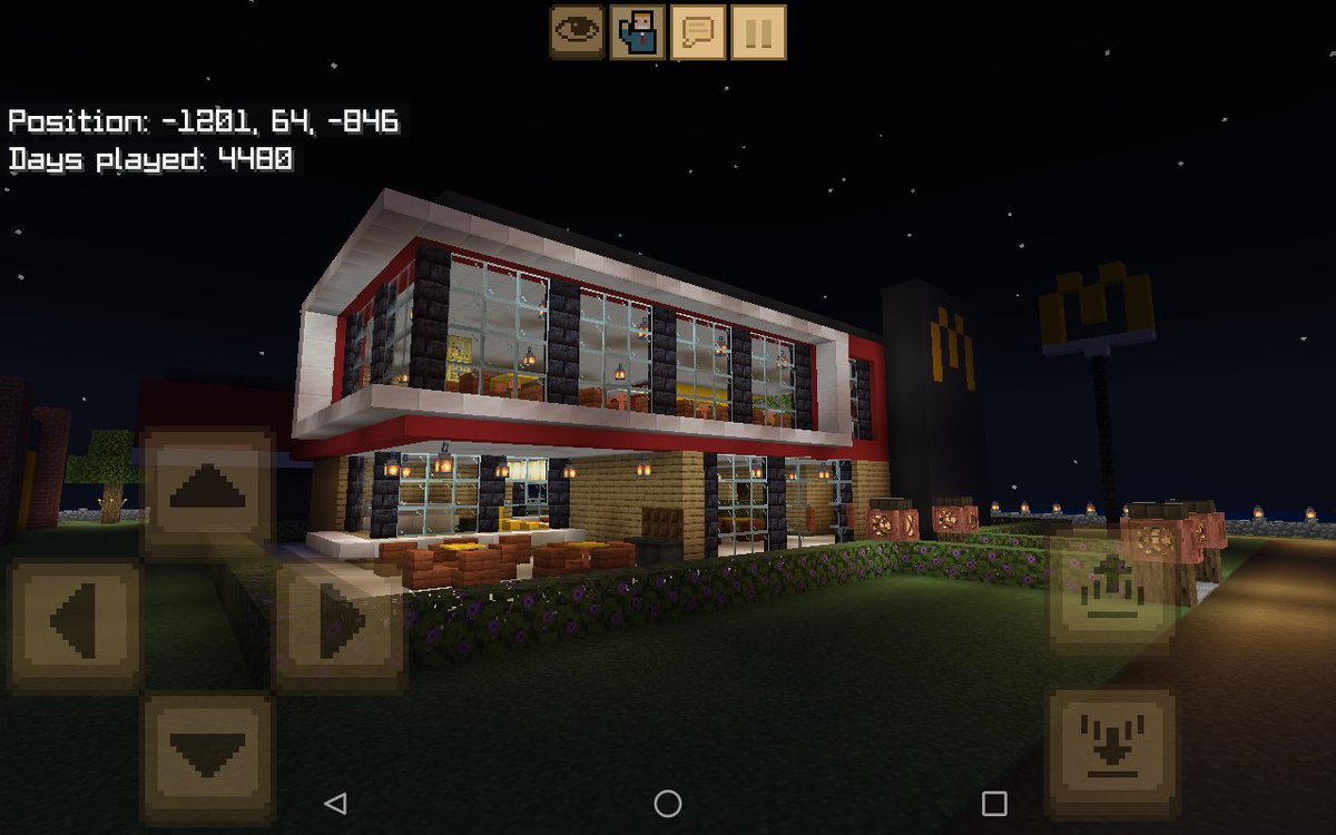 MCPlayer101206's tweet photo. McDonald's (Exterior/Facade)
#minecraft #minecraftbuilds https://t.co/U2NOOUQuAg
