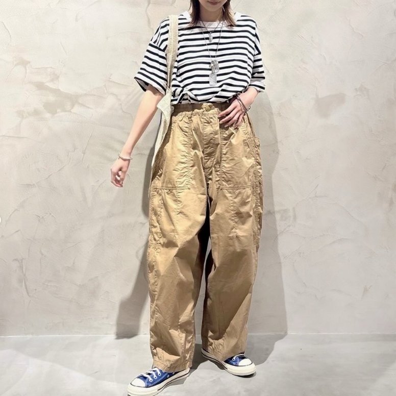 RNA_NetShop's tweet photo. ＜URCH RNA｜STAFF STYLING＞  

新作“馬布で作ったギャルソンパンツ”を取り入れた、
店舗スタッフのおすすめスタイリングをPICK UP。  

▼【URCH RNA】スタッフコーデをさらに見る
https://t.co/Me5FNXz41Y https://t.co/lczQJVnsMt