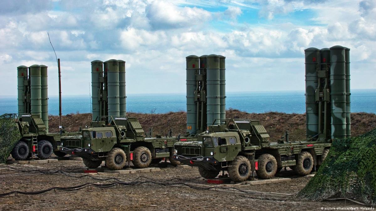 ConflictTR's tweet photo. Türkiye, bugün S-400'lerin Birleşik Arap Emirlikleri'ne satışını duyuracak.

- Amit Segal (İsrail medyası) https://t.co/hKaNTGIOxw