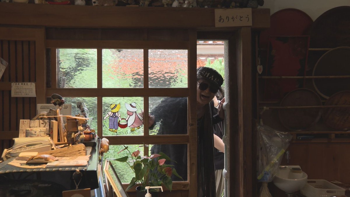 frontdoor_home's tweet photo. あす11日の ＃フロントドア

#ＴーBOLAN森友嵐士 さんを独占取材！
故郷・府中市を巡り、懐かしい人たちと再会！思い出話に花が咲きます！
そしてラストライブツアー広島公演にも密着！広島の夜が熱く盛り上がりました！

#夏の高校野球 広島大会
困難を乗り越えた球児の物語に迫ります！

#ロザン https://t.co/ciZGZpLSxi