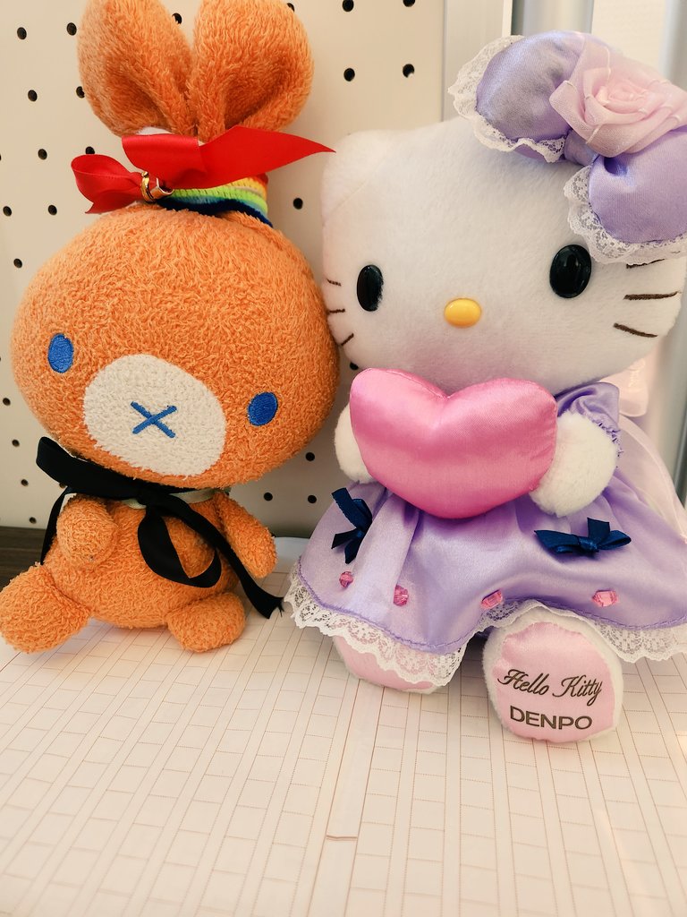 AR_engkb's tweet photo. おはようございます！
今日は春季発表会当日でした。これまでの練習の成果を全て出し切り、最高の舞台を作り上げることができたと思います！
今回で3年生は引退となります。今日まで応援してくださった方々、本当にありがとうございました！！そして頑張れ後輩たち！🎭💐 https://t.co/EQzoYHrr2Q