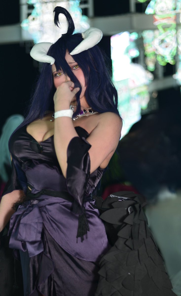 Toookatok's tweet photo. #cosplay 

OVERLOAD / アルベド Albedo

📸@JCos_Huntsman 
 #ラグコス  #ラグコス2026

ポーズする前の写真が神がかってて先にこっち出したくなっちゃった…… https://t.co/OEf4s0Kbyw