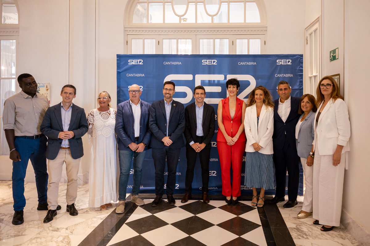 pedro_casares's tweet photo. El proceso de regularización ha sido una oportunidad de país para impulsar derechos y deberes de quienes ya viven con nosotros. 

La inmigración impulsa la actividad económica, incrementa la productividad, favorece el emprendimiento y fortalece la capacidad de crecimiento del país.

Hoy comenzamos el día en el Foro de @SER_Cantabria con la ministra de @inclusiongob, @SaizElma.