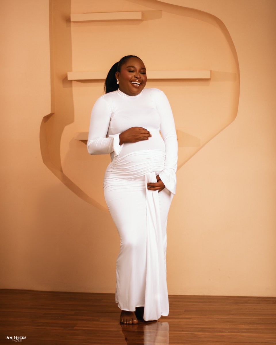 AA__Flicks's tweet photo. Maternity shoot of The Adewale’s ❤️
Ibadan, 2026

📸:  AA Flicks 

For bookings and inquiries text: +2348131219280
Studio Location: Ibadan https://t.co/8fuAiReGKs
