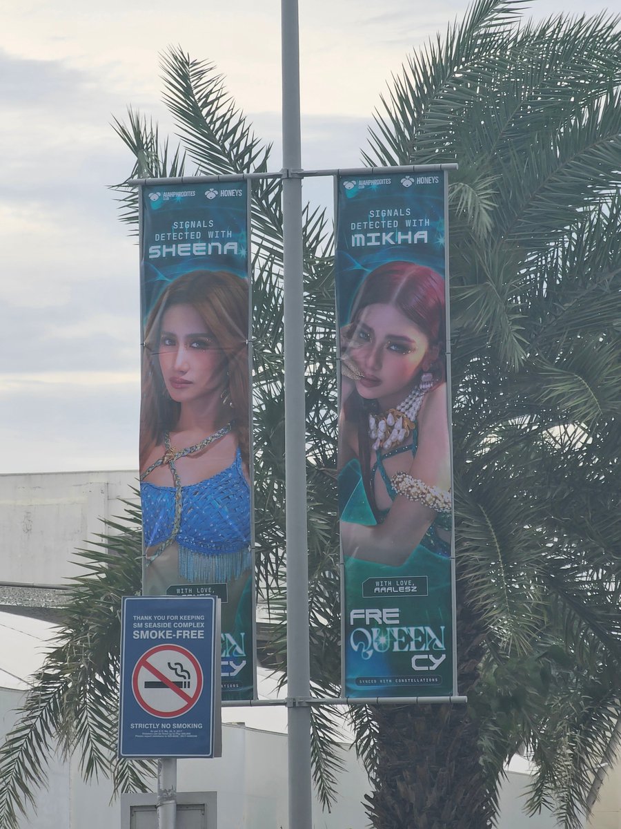Blanchyyyyy's tweet photo. HELLO THERE MIKHSHEE!! MWA MWA APC!! <3 https://t.co/yp1zghCB77