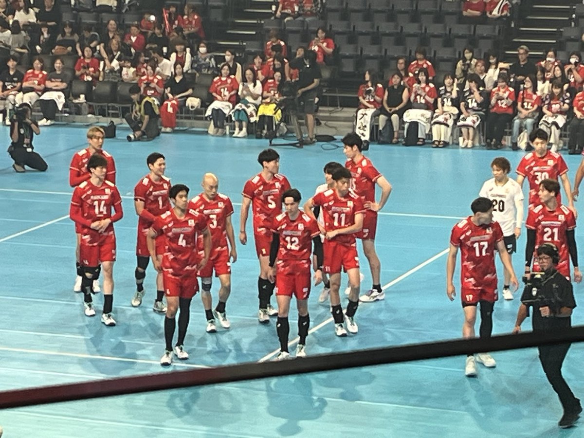 Rob_Bucchi31's tweet photo. カッコ良すぎる！！ https://t.co/6EOtvMV31k