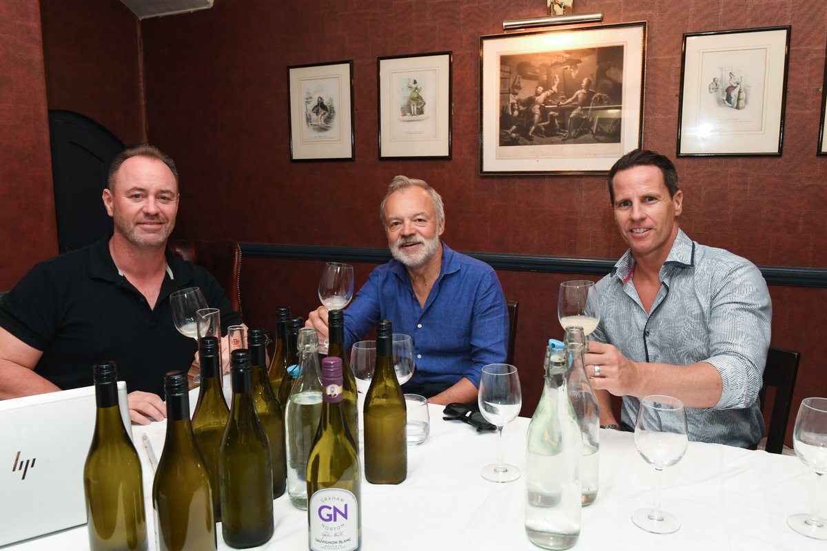 richardsiddle's tweet photo. When he's not interviewing A list movie stars @grahnort is working with @InvivoWines on his GN wine brand that's sold 20m+ bottles in 40 countries. He explains how its become a 15 year success story &amp; how Invivo hopes to secure many more successful years https://t.co/4LWa0NBy3c https://t.co/O7Twt61mt7