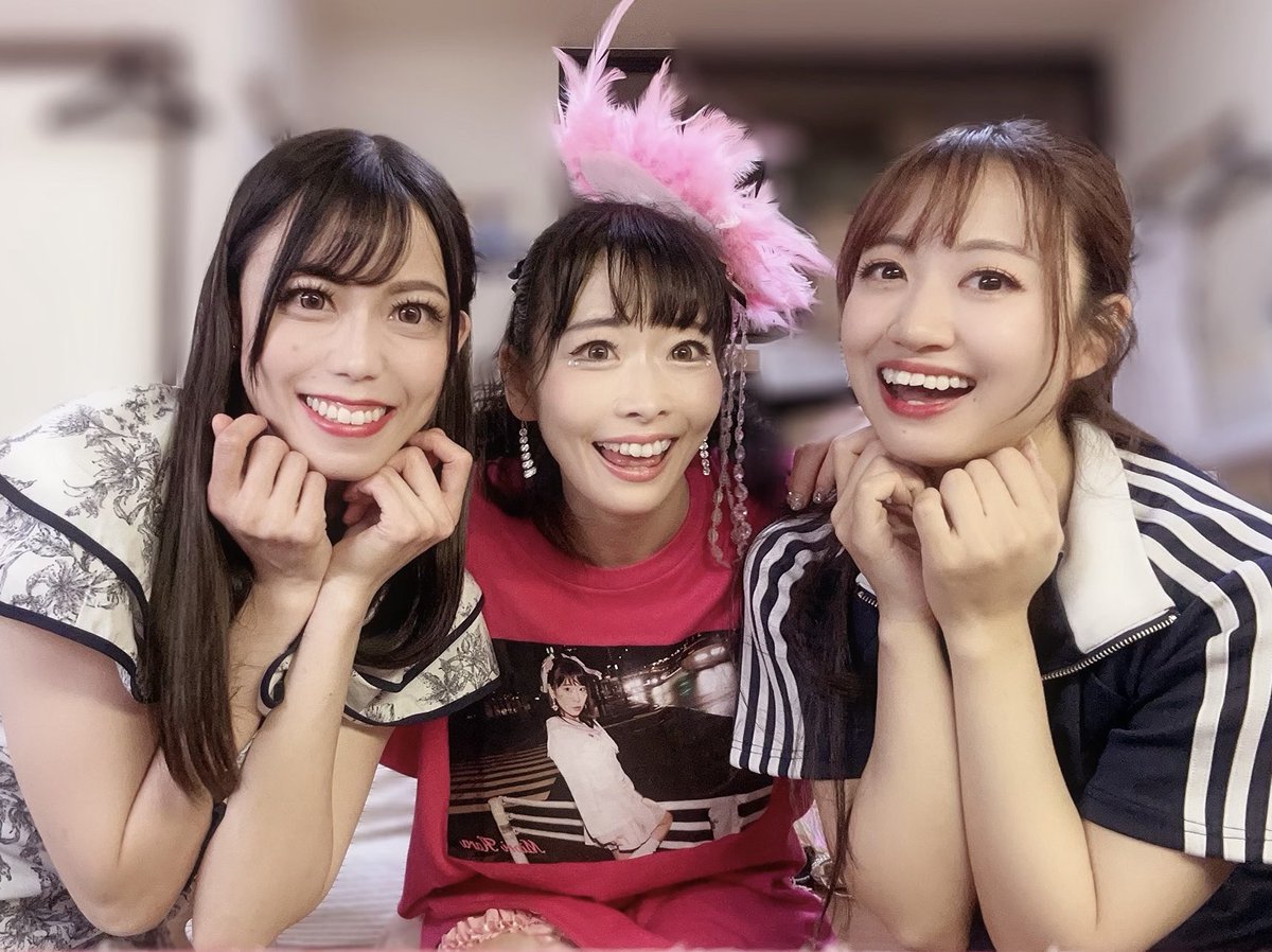 sakurabaurea's tweet photo. 川崎ロック座10日間ありがとうございました❤️

原ちゃんの7周年週㊗️ｵﾒﾃﾞﾄｳ🎊
たくさんの方に盛り上げていただき
最高に楽しく幸せな毎日でした✨😂

来年も皆でお祝いできますように🎋

支えて下さった劇場スタッフ様と
後輩達にも心から感謝申し上げます🙇‍♀️

嗚呼ストリップっていいもんですね❣️ https://t.co/6UXwxDMnvX