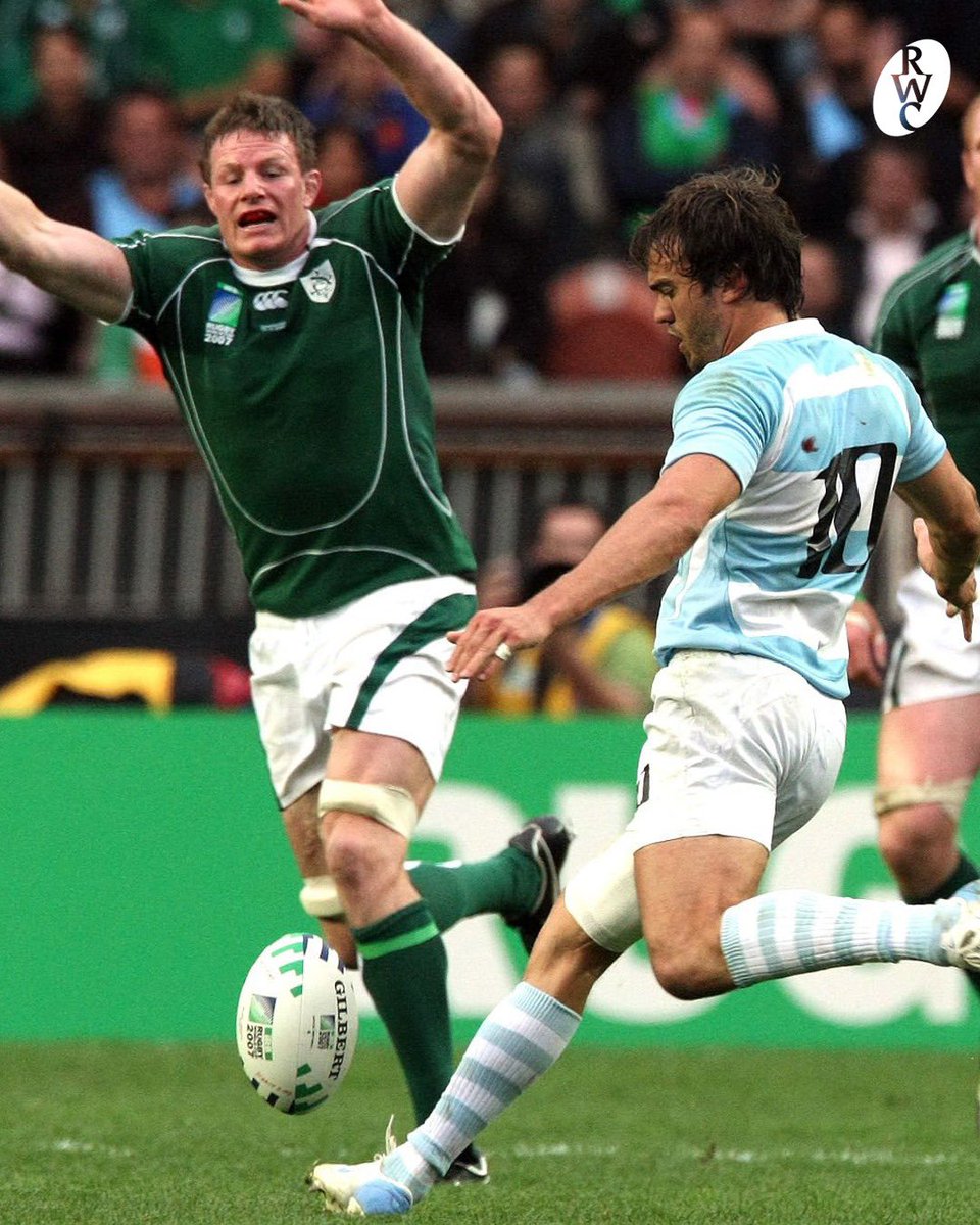 rugbyworldcupes's tweet photo. Estado de gracia. Juani Hernández hizo todo lo que quiso en la #RWC2007. Aura total, dicen los pibes. ✨ https://t.co/7BwKPMnROO