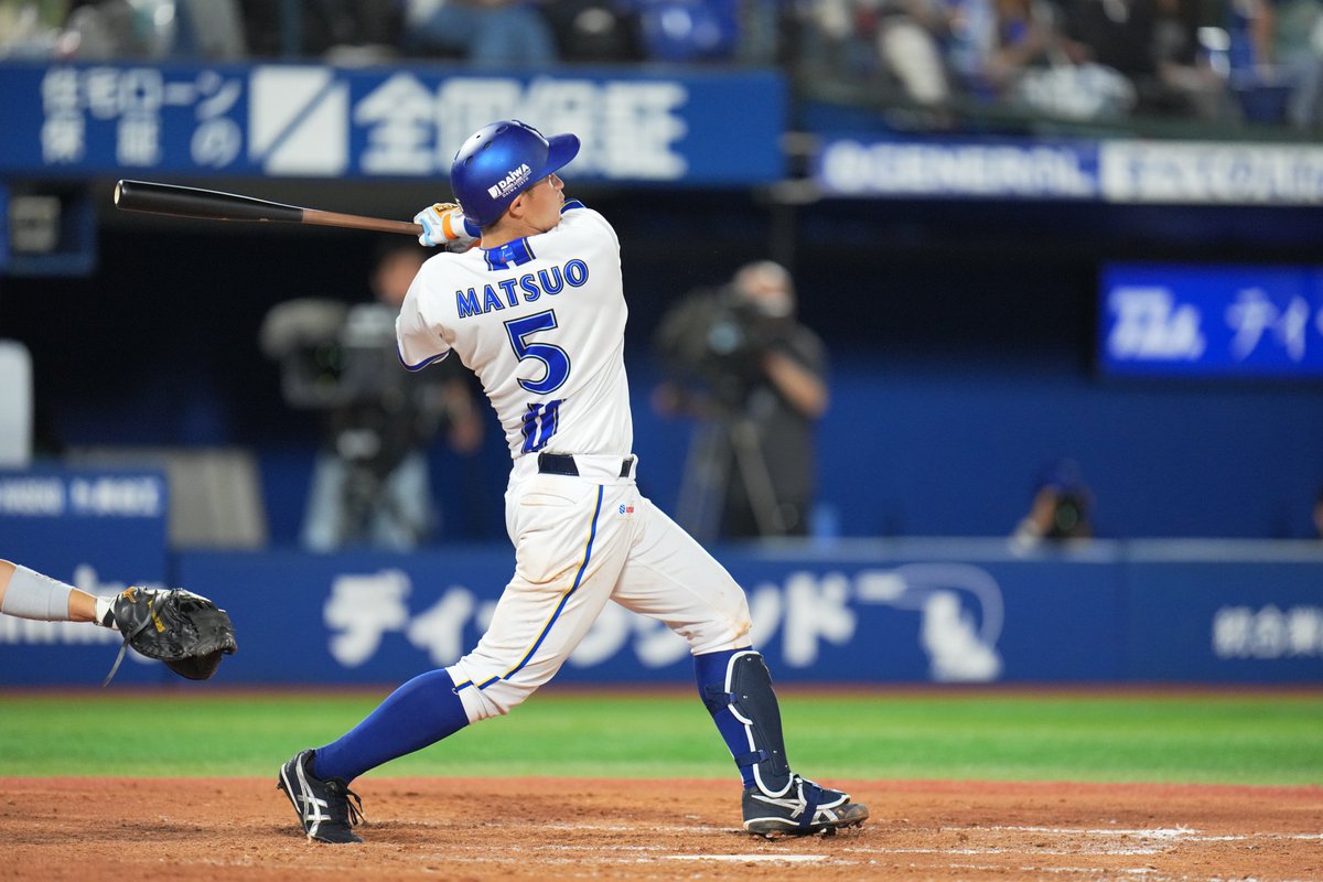 ydb_yokohama's tweet photo. /
#JERAセ・リーグ 速報 ⚾️
\ 

本日の #月間JERAセ・リーグAWARD ノミネート選手はこちら✋
決勝の2点タイムリーを放った #松尾汐恩 選手です。

詳細こちら https://t.co/bVJMcWgXSp
JERA協賛特設ページ https://t.co/FVj8qQnaf1

#JERA　#灯セ
#baystars https://t.co/UvhkMdFaA0