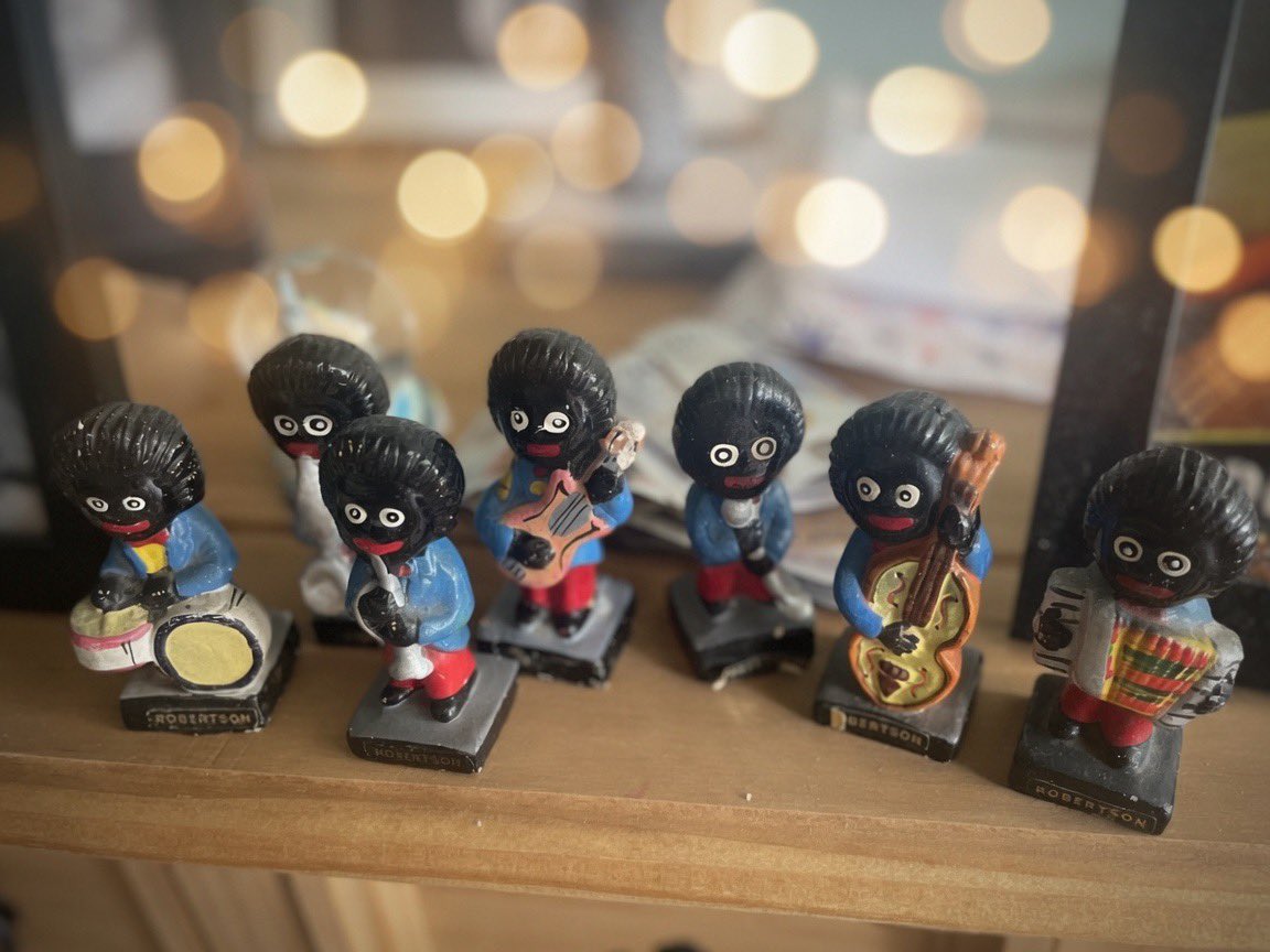 HowlingBowden tweet media