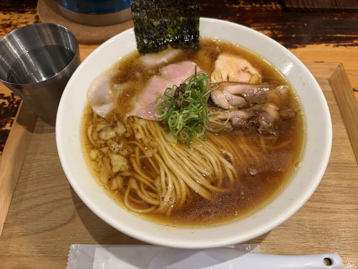 7pirotsu's tweet photo. 締めラー https://t.co/3ZrrasnZJp