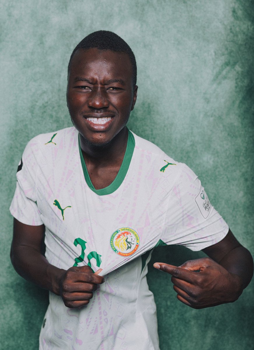 JoueursSN's tweet photo. 🚨🇸🇳 Les joueurs qui ont unfollow Pape Thiaw sur Instagram :

▫️ Pape Gueye
▫️ Ibrahim Mbaye
▫️ Mamadou Sarr
▫️ Assane Diao
▫️ Antoine Mendy https://t.co/rphk4VX6Gv