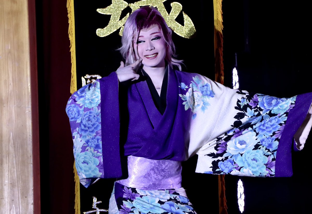 ri11ma22's tweet photo. 2026.07.07    夜の部🌙

　💫🎋紫鳳花道誕生日公演🎋💫

     🍨👧✨ラストショー✨⛱️👙

#御老公の湯境店
#なごみ座
#劇団美鳳　#紫鳳花道 花形㊗️ https://t.co/1b6iIht5dK