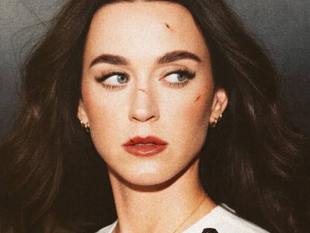 popverseHD's tweet photo. BOMBA 💣 "Six Seven", de Laurinha Costa, ultrapassa "bandaids" de Katy Perry no Spotify.

A brasileira de 9 anos atingiu 29 milhões de streams no Spotify em 3 meses, contra 28 milhões de "bandaids" em 1 ano e 5 milhões de "Watch It Burn". https://t.co/6jlGI97H2Q