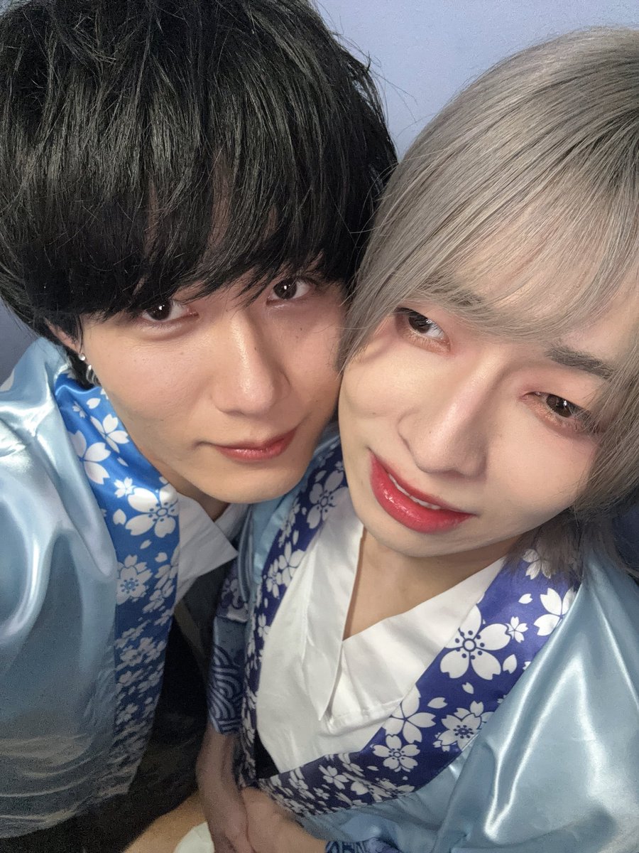 yushi_ENGimon's tweet photo. 本日のライブ来てくれてありがとう！
今日もめっちゃ楽しかった！！
えんぎもんのお泊まり話みんな笑ってくれてありがとうw
ペンライトも振ってくれてありがとう🩵
明日はめちゃめちゃ早いので今から不安です（т-т）

可愛いゆうまを添えて♡ https://t.co/4LEvOZx4g5