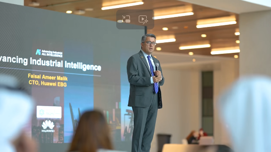 GoPlugin's tweet photo. 📢 Plugin is actively growing its footprint in the AI and Web3 ecosystem.

- Attended the SPARK AI Innovation Park event
- Connected with AI builders and industry leaders
- Introduced Plugin’s decentralized data network to new audiences
- Shared how Plugin delivers real-time data for onchain apps
- Discussed the role of decentralized infra in supporting AI use cases