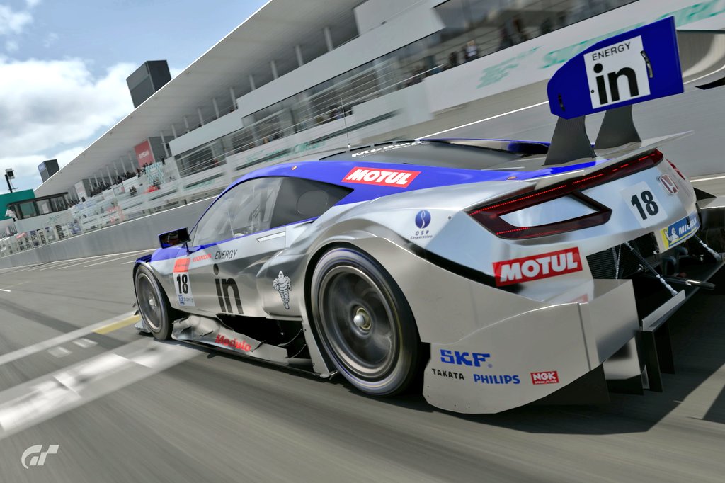 sTXO5s9eNjFOLP5's tweet photo. 今週のWTC900、別のマシンで挑戦
今回はSUPER GT Weider Modulo NSX Concept-GT 2014Verです😃
このマシンにかんしては とにかくリヤタイヤの消耗が激しくちょっと苦戦しました😅
#GT7
#ウィークリーチャレンジ
#WeiderModuloNSXConceptGT
#スーパーGT
#GT500 https://t.co/7tKKrCYoBP
