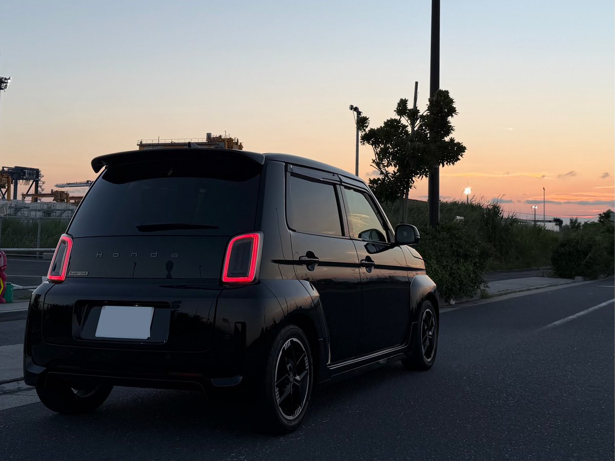 kunihashi's tweet photo. 本日(7月10日)ホンダ スーパーワンが納車となりました。
Dラーでしっかり満充電してもらい、オドメーター3kmからのEVスタート
試乗とは違い自分の車となり、楽しすぎて日が暮れるまで100km以上走っちゃった、すっかり小僧だね💦
#スーパーワン
#superone
#honda 
#ホンダ 
#納車 https://t.co/gCVwjMFjqR