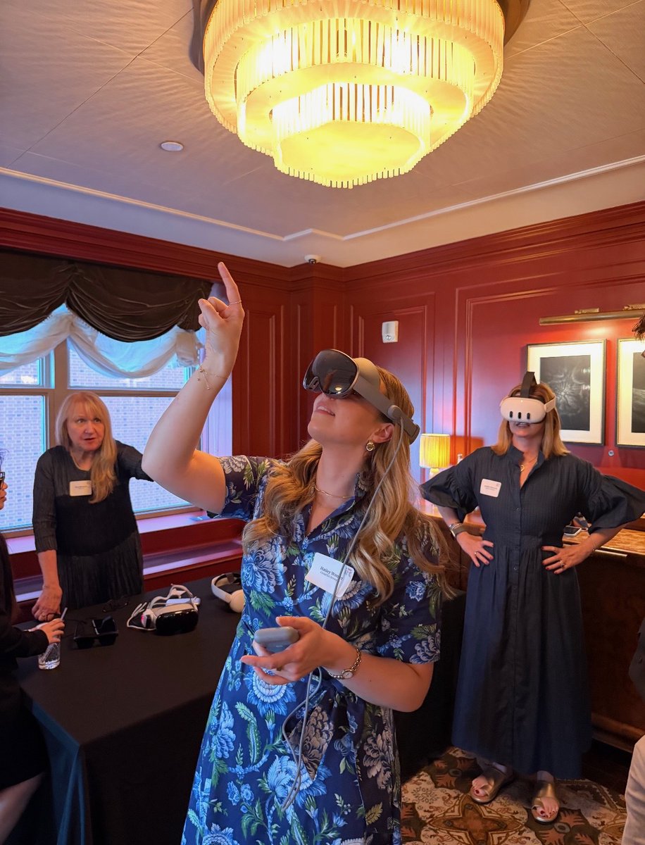 GuidePostStrat's tweet photo. GuidePost Strategies is proud to support Innovative Future Collective, sponsoring bipartisan congressional staff trips to Dublin and participating in the AI Showcase Reception to help connect innovation with smart, informed policy. https://t.co/oEeBee6KwK