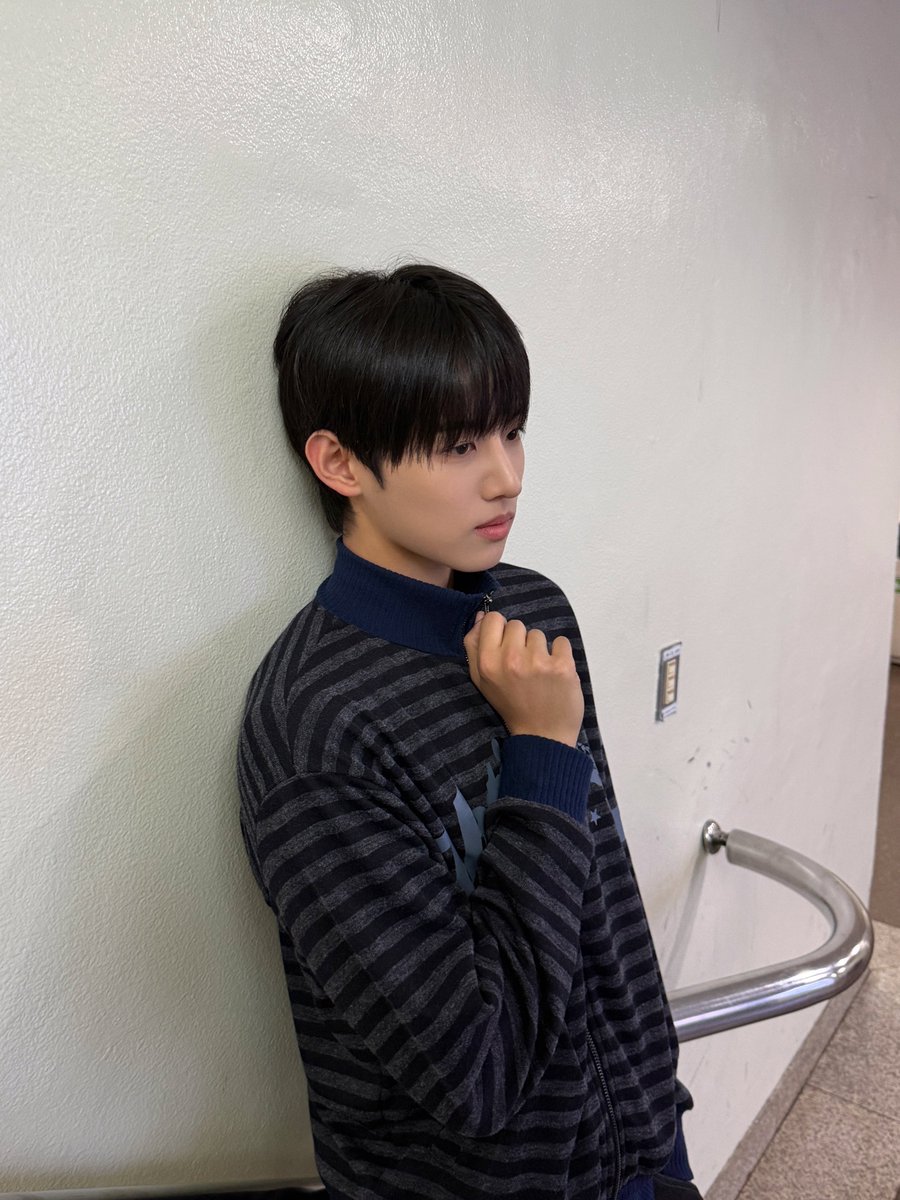 IDID_starship's tweet photo. [🌠] #장용훈_DID
‘그’표정

#IDID #아이딧 
#JANGYONGHOON #장용훈 https://t.co/AKXsrENeIv