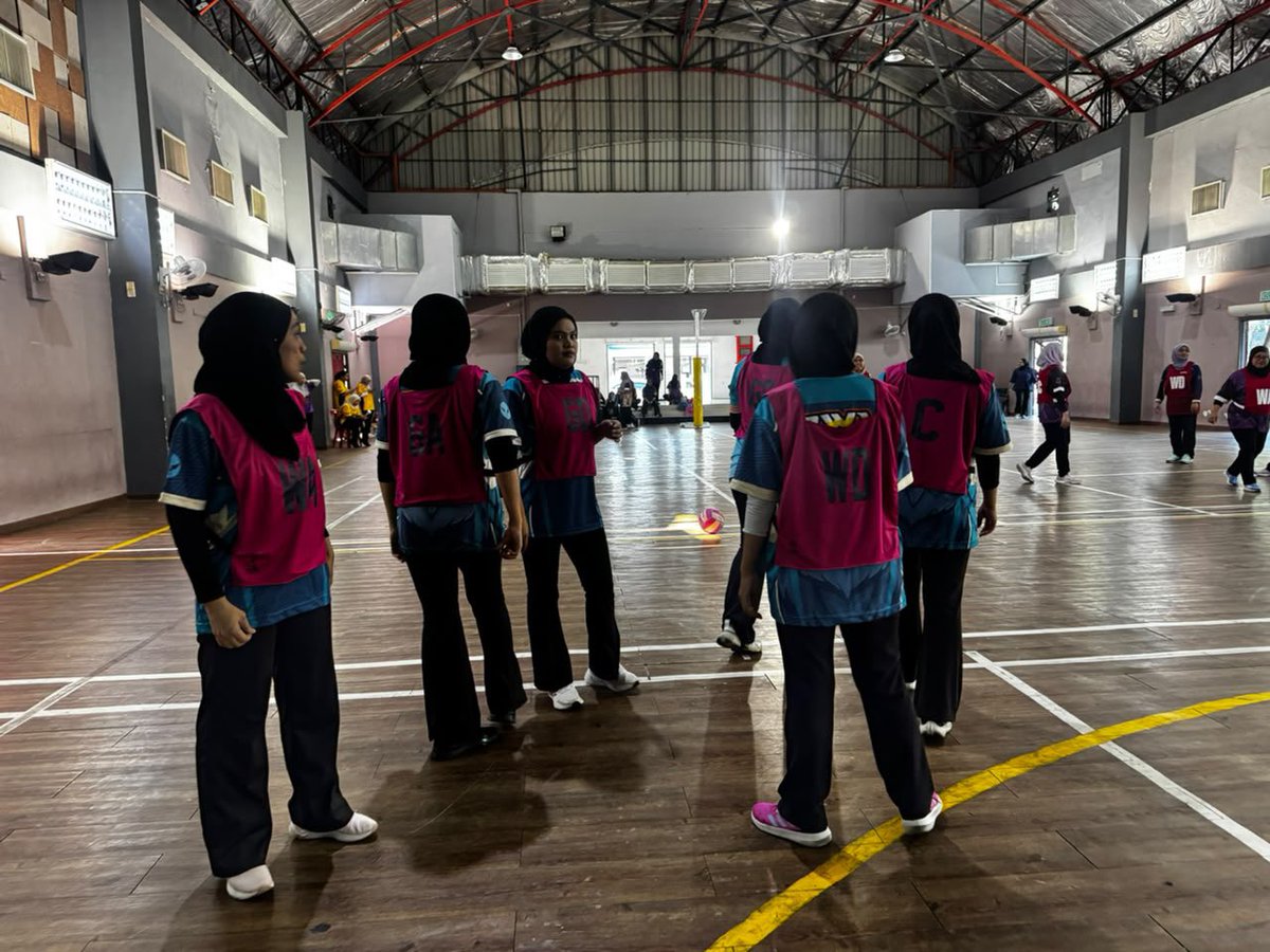 msu_AO's tweet photo. The #Owl Netball team flew in, fought hard, and left everything on the court. Not every match ends with a medal, but every battle builds champions. We’ll be back… with sharper talons. 🦉#MSUSUCA2026 @MsumalaysiaS https://t.co/TvH06hxxQ7