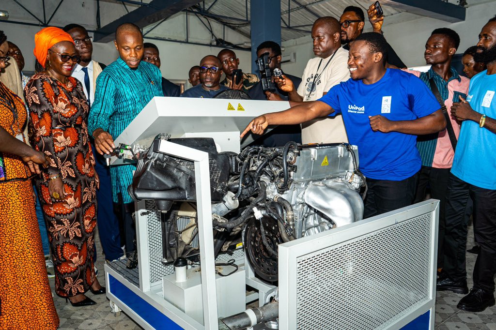 FredAmpiah's tweet photo. “Innovation does not carry a foreign passport; the next global breakthrough can emerge from Freetown. The UNIPOD is where Sierra Leone’s future begins.” It was an honour to launch with the Chief Minister of the Republic of Sierra Leone on behalf of His Excellency Julius Maada Bio, the UniPod Sierra Leone  at Fourah Bay College (University of Sierra Leone) USL.), where ideas will become prototypes, and prototypes will become businesses. @UNDPAfrica @UN @UNDPSierraLeone @julius_maadabio #timbuktoo @UNDPWACA