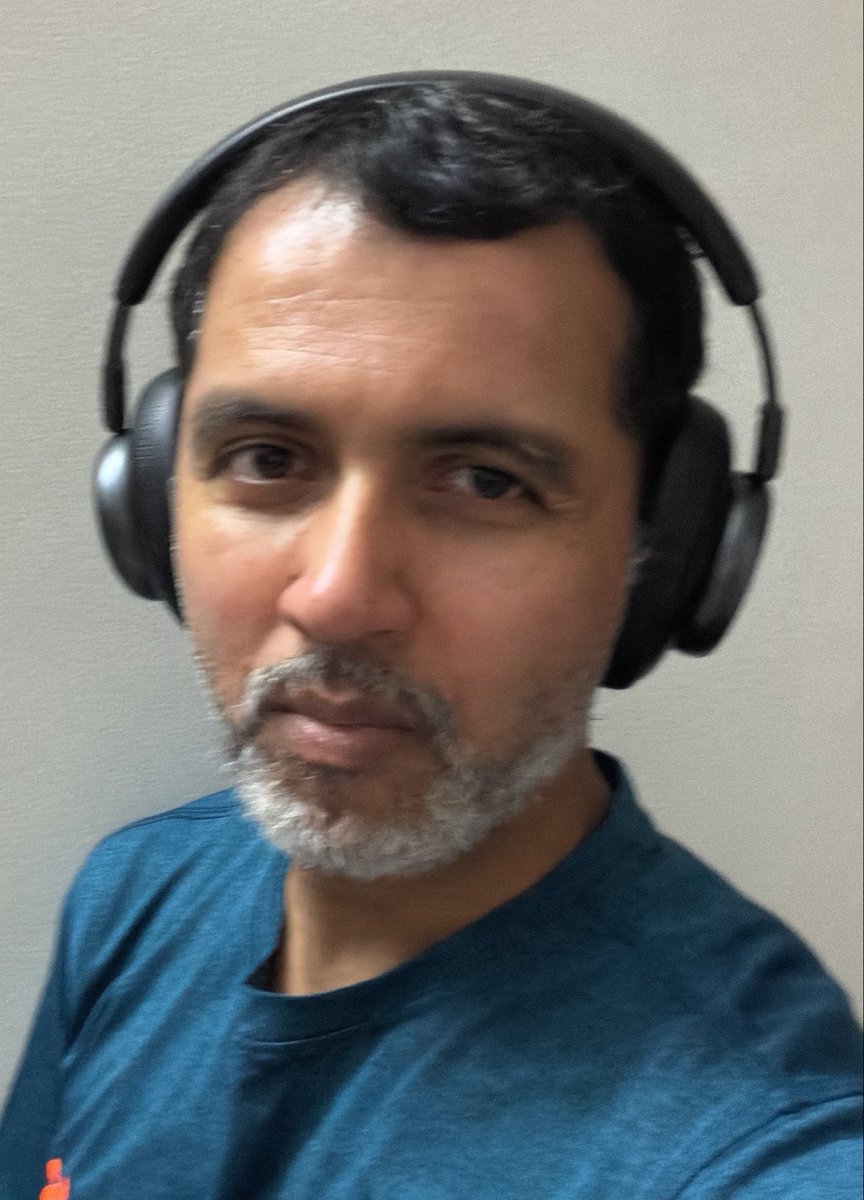 SashV21's tweet photo. If anyone is looking for a good pair of midrange headphones check out - JBL Live 780 NC. One of the best sound quality with great ANC and build quality and battery life. Ticks all the boxes and can give even flagship headphones a run for their money. Thank you @JBLaudio https://t.co/Pw1eXgkb0Z