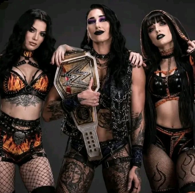 Eromina_Mutairu's tweet photo. If Paige, Rhea Ripley, and Tatum Paxley formed a faction, what would you name them? https://t.co/5LEp5P8h2b